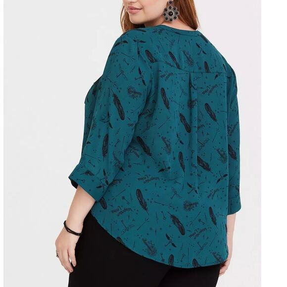 Torrid 1 (1X 14/16) Harry Potter Spells Feather Print Georgette Harper Blouse - Picture 5 of 6